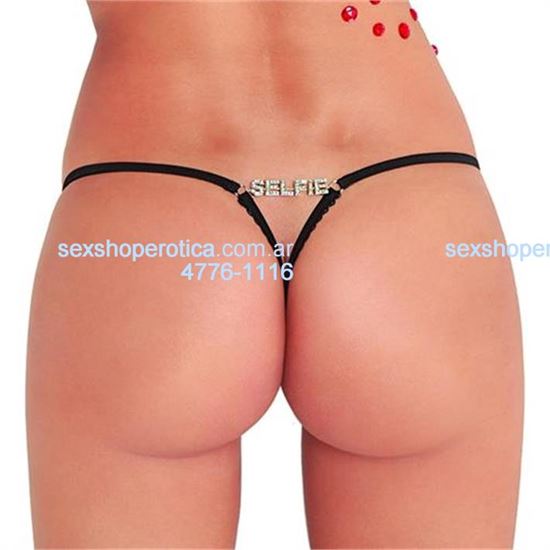 Tanga selfie strass